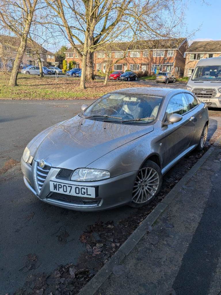 Alfa Romeo, GT, Coupe, 2007, Manual, 1910 (cc), 3 doors