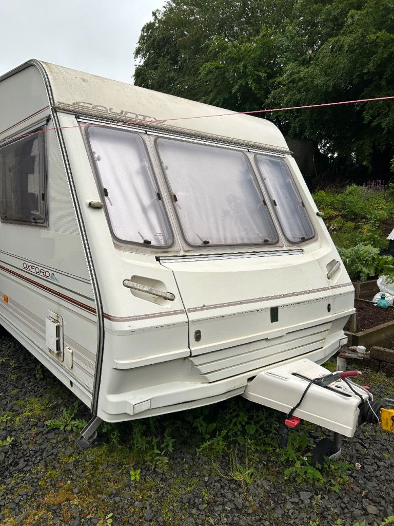 1997 Abbey County Oxford 4 berth caravan 