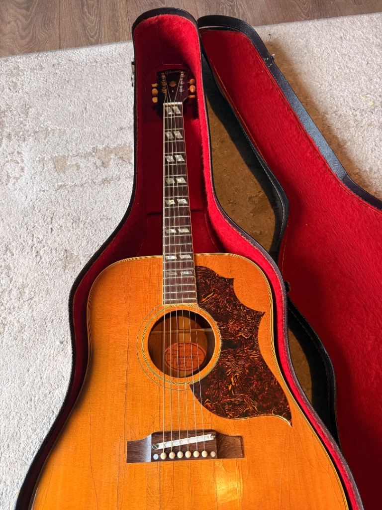 1968 Gibson Southern Jumbo in Natural