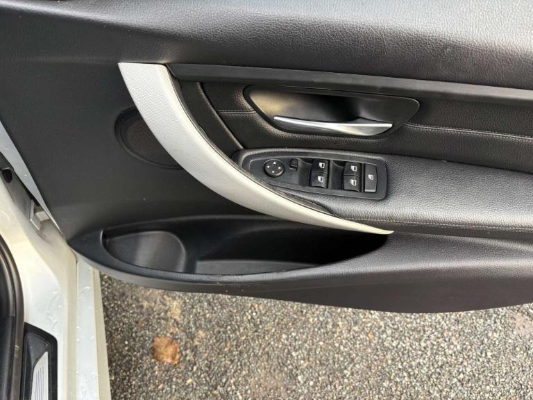 2014 BMW 3 Series 330d M Sport 4dr Step Auto SALOON DIESEL Automatic