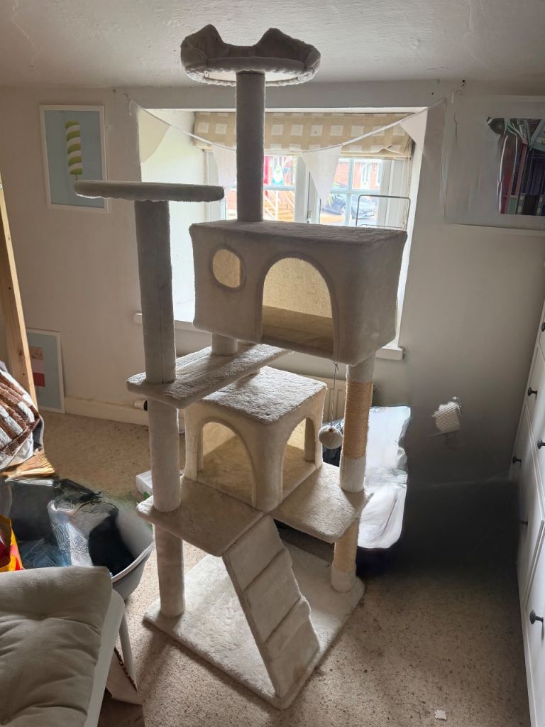 Beige large cat tree 