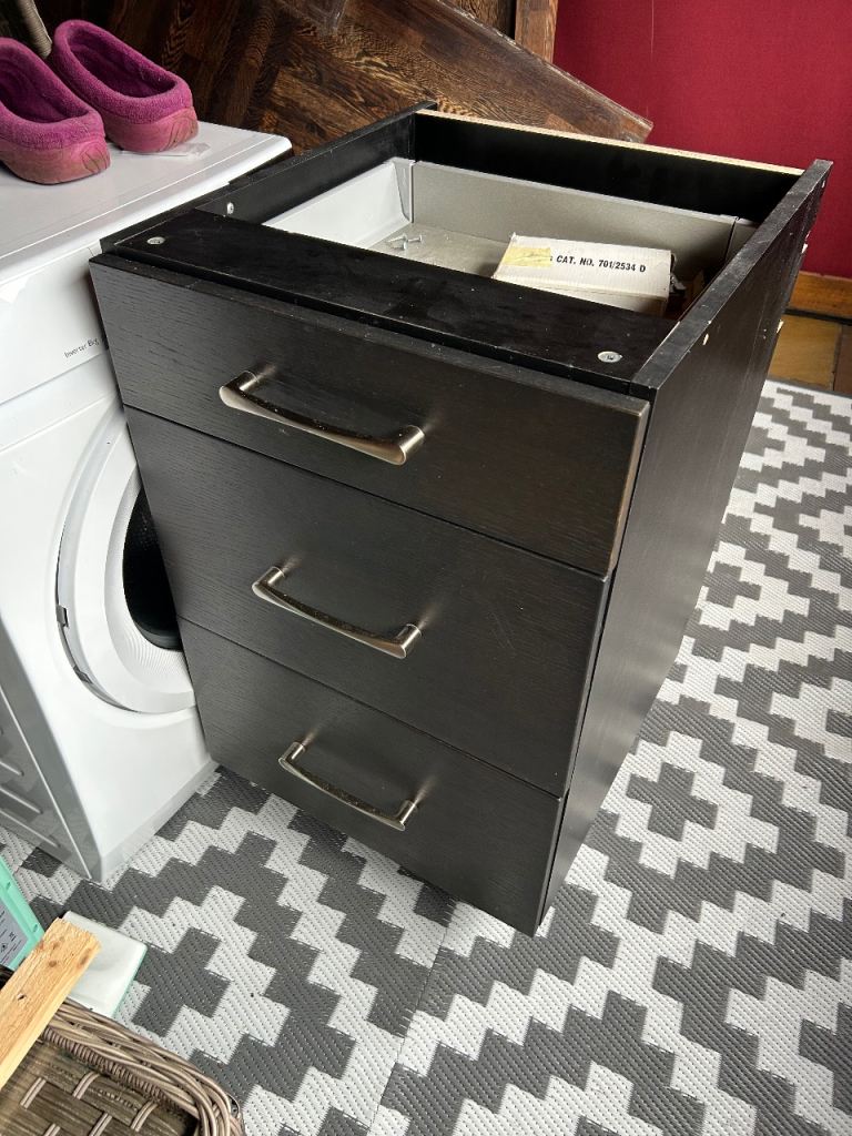 Used kitchen cabinets 