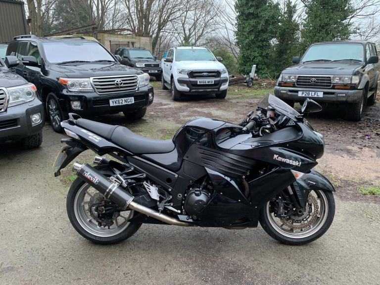 Kawasaki ZX14 B7F (ABS) ZZR1400 ONLY (24K MLS) 2 KEYS & FULL MOT (LIKE HAYABUSA)