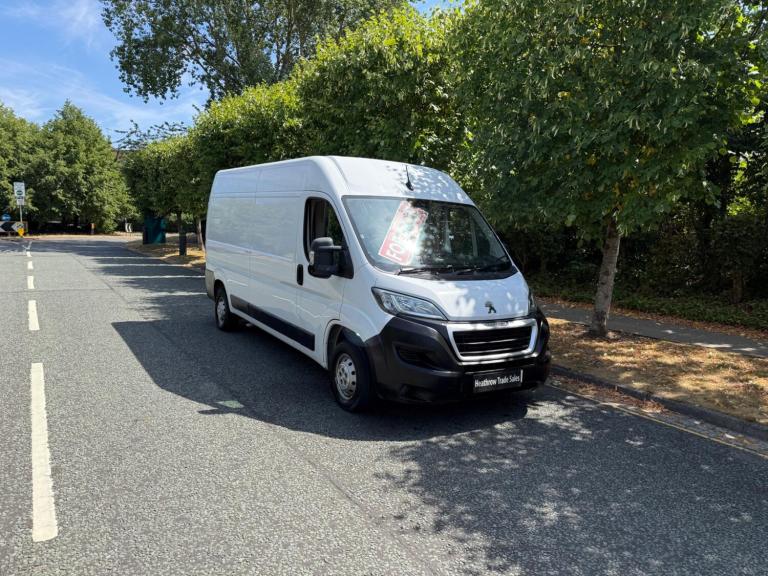 2022 Peugeot Boxer 2.2 BlueHDi 335 Professional L3 H2 Euro 6 (s/s) 5dr PANEL VAN Diesel Manual
