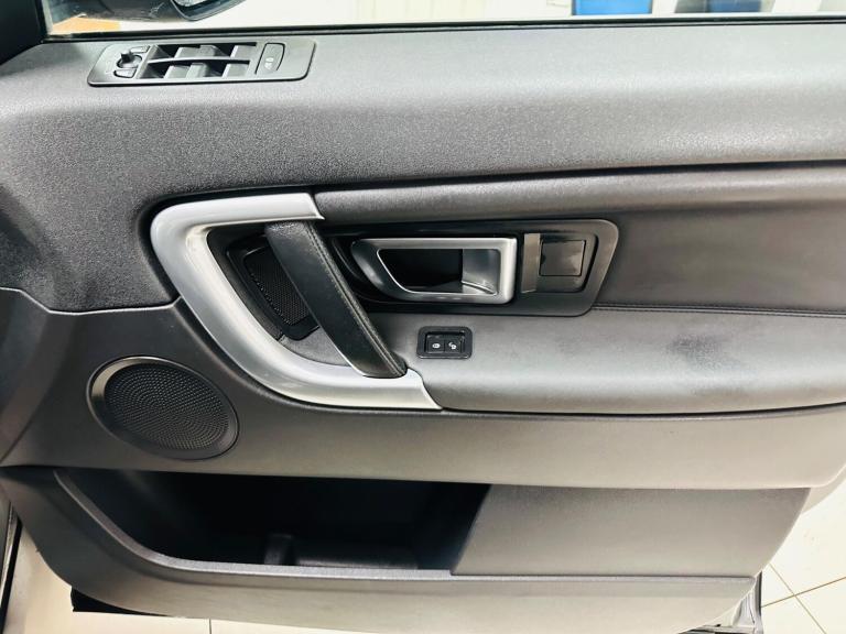 2016 Land Rover Discovery Sport 2.0 TD4 180 HSE 5dr Auto ESTATE DIESEL Automatic