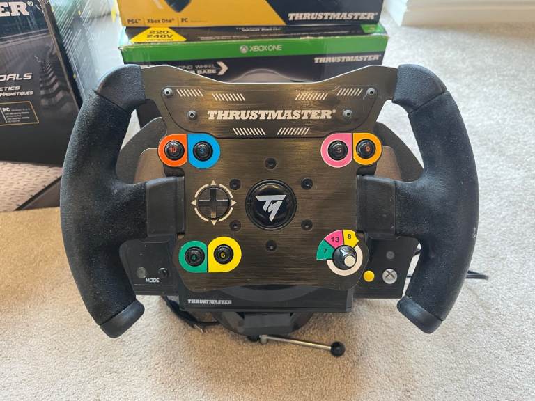 ThrustMaster Wheel, Base & Pedals 
