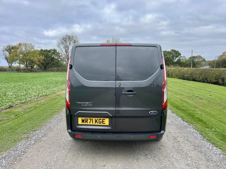 FORD TRANSIT CUSTOM 2.0 Transit Custom Limited Van 300 L2 2.0L EcoBlue 130PS FWD