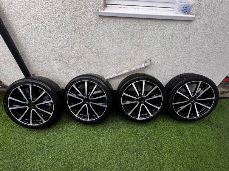 Original Mersedes B-class R18 alloy wheels set