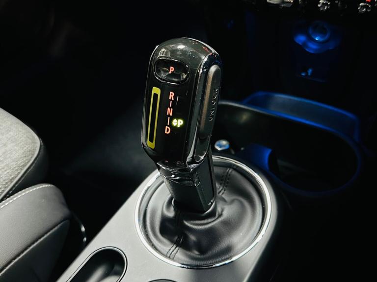 2020 MINI Electric Hatch Cooper SE 32.6kWh Level 2 Auto 3dr HATCHBACK Electric Automatic