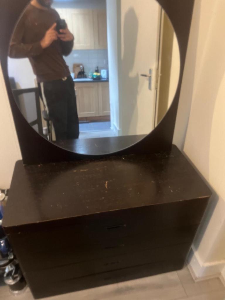 Beautiful dresing table with a mirror