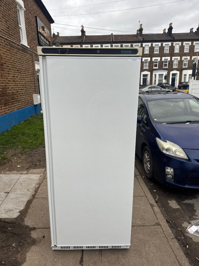 Commercial single door freezer brand new polar cafe shop restaurant 