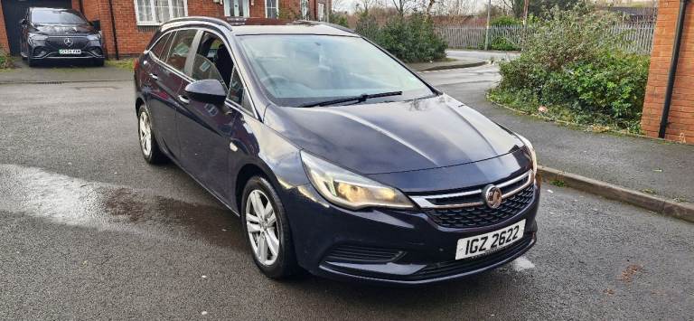 Vauxhall, ASTRA, Estate, 2018, Manual, 1598 (cc), 5 doors
