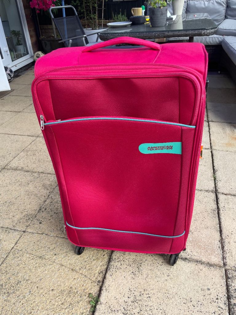 Large American Tourister suitcase