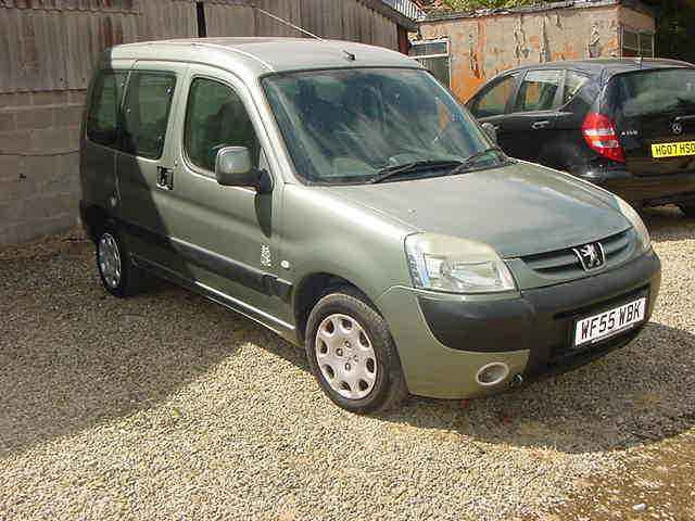 Peugeot, PARTNER COMBI, MPV, 2005, Manual, 1360 (cc), petrol