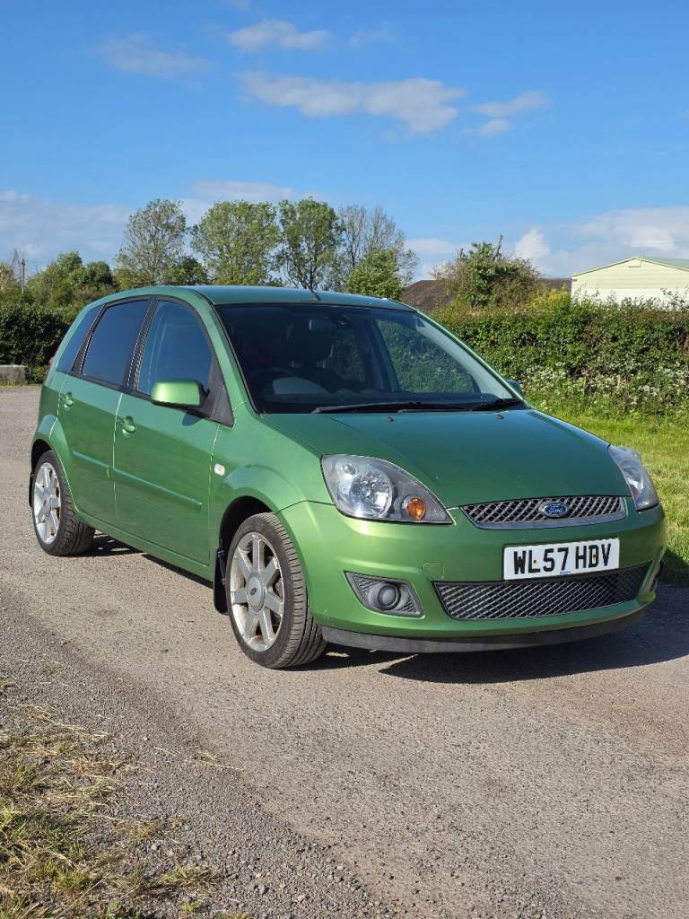Ford, FIESTA, Hatchback, 2007, Manual, 1388 (cc), 5 doors