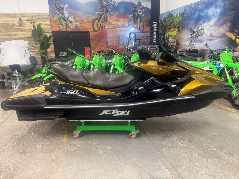 KAWASAKI ULTRA 160LX 2024 JET SKI BRAND NEW UK MAIN DEALER