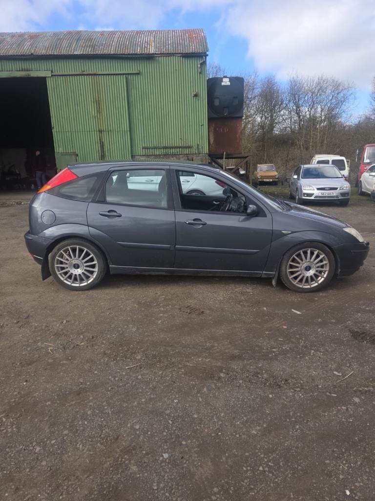 Ford Focus MK1 rare 5 door
