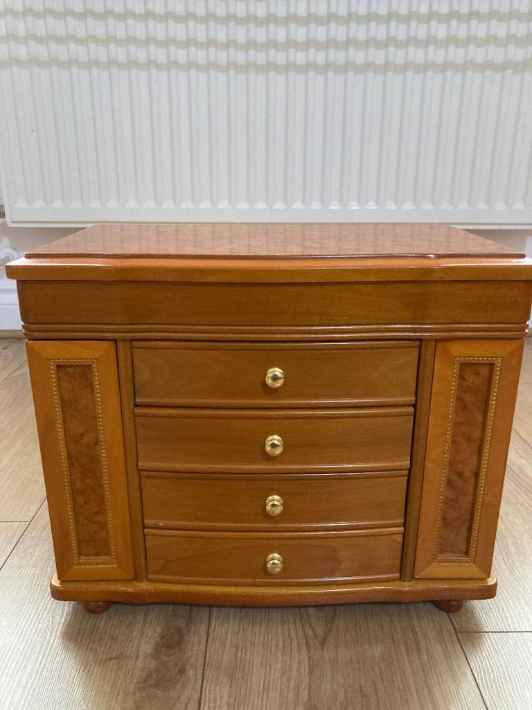 image for Mele & Co Ida Burl Oak Finish Wooden Jewellery Box 