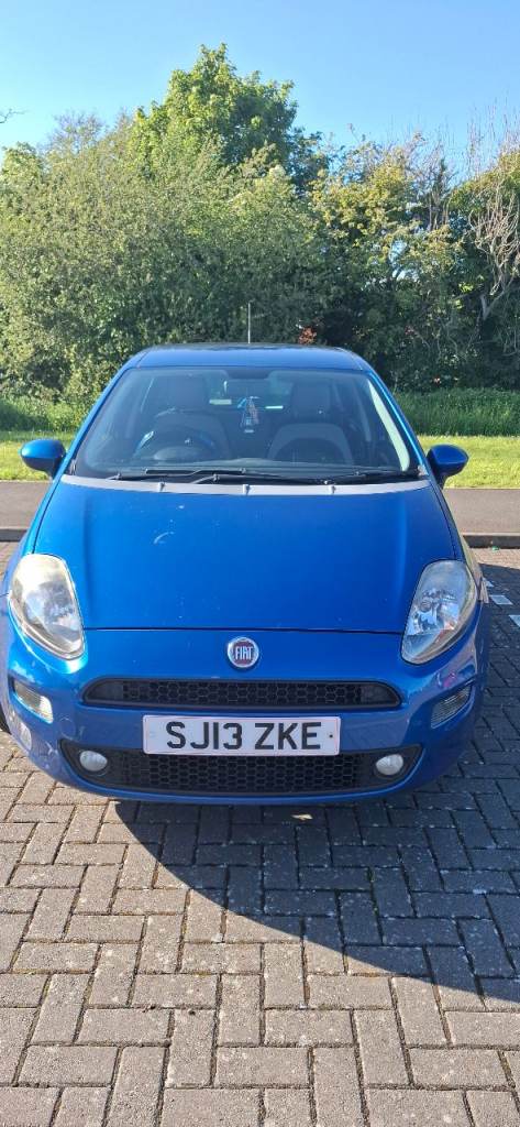 Fiat, PUNTO, Hatchback, 2013, Manual, 1368 (cc), 5 doors