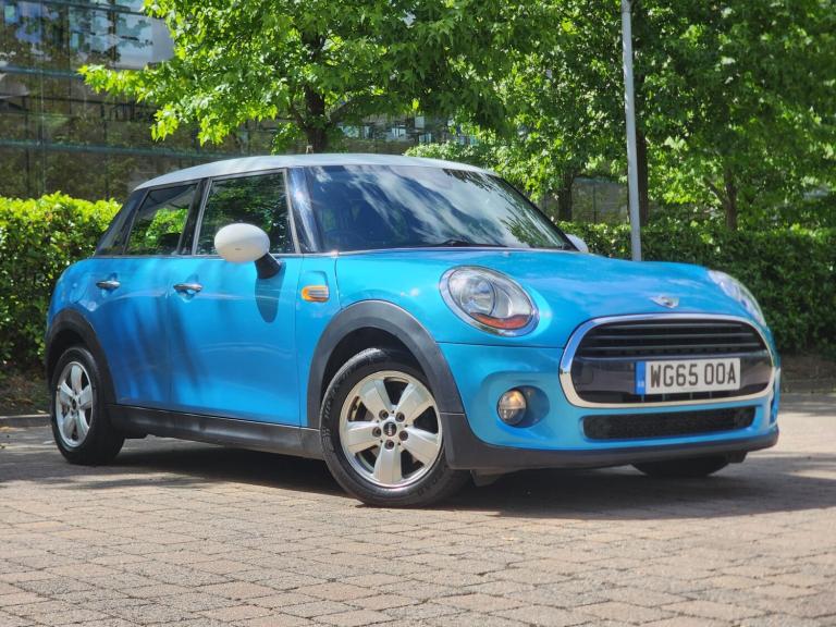2015 MINI Hatch 1.5 Cooper D 5dr Auto HATCHBACK Diesel Automatic