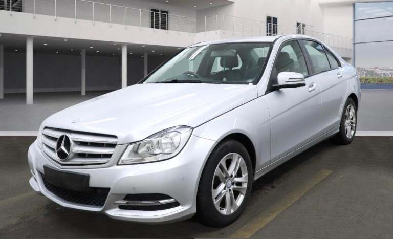 2014 Mercedes-Benz C Class C220 CDI BlueEFFICIENCY Executive SE 4dr Auto SALOON DIESEL Automatic