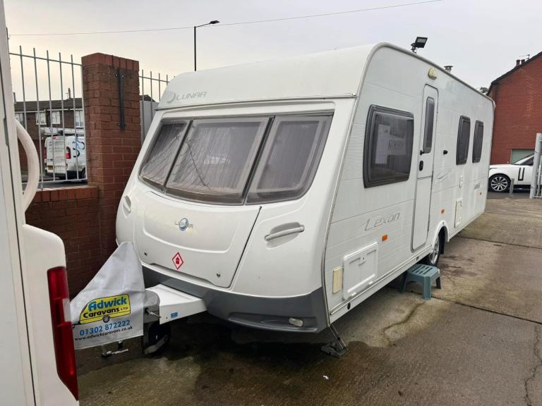 Lunar Lexon 585 SI 2008 Caravan