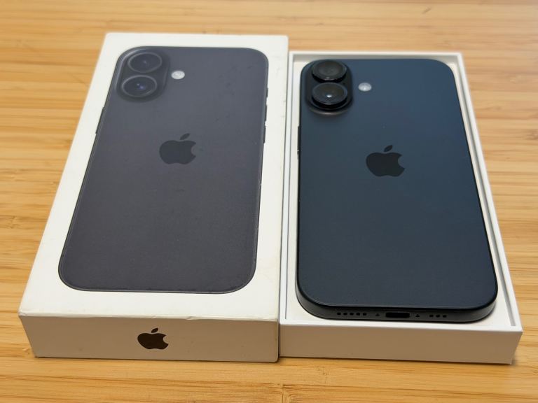iPhone 16 128gb