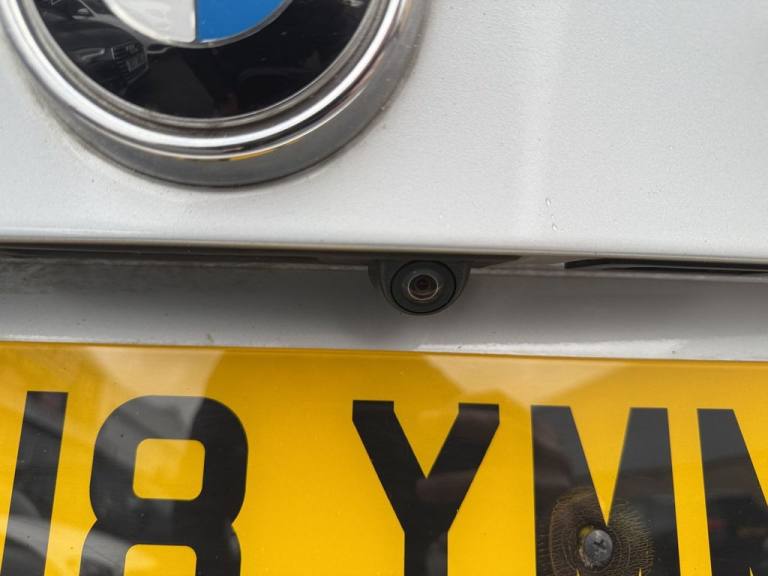 2018 BMW 3 Series 320d xDrive M Sport 5dr Step Auto [Business Media] HATCHBACK DIESEL Automatic