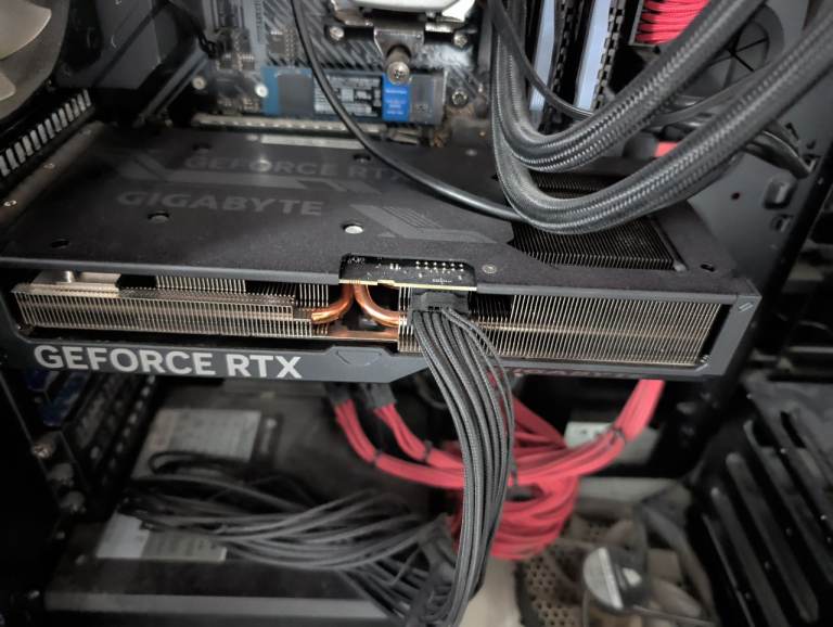 Gigabyte GeForce RTX 4070 Ti Graphics Card – Good Condition