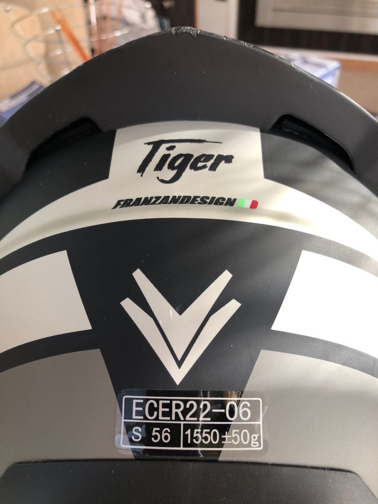 Frank Thomas crash helmet