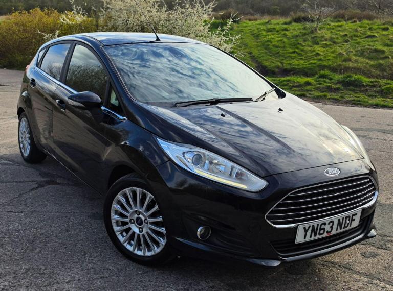 2013 Ford Fiesta 1.0T EcoBoost Titanium Euro 5 (s/s) 5dr HATCHBACK Petrol Manual