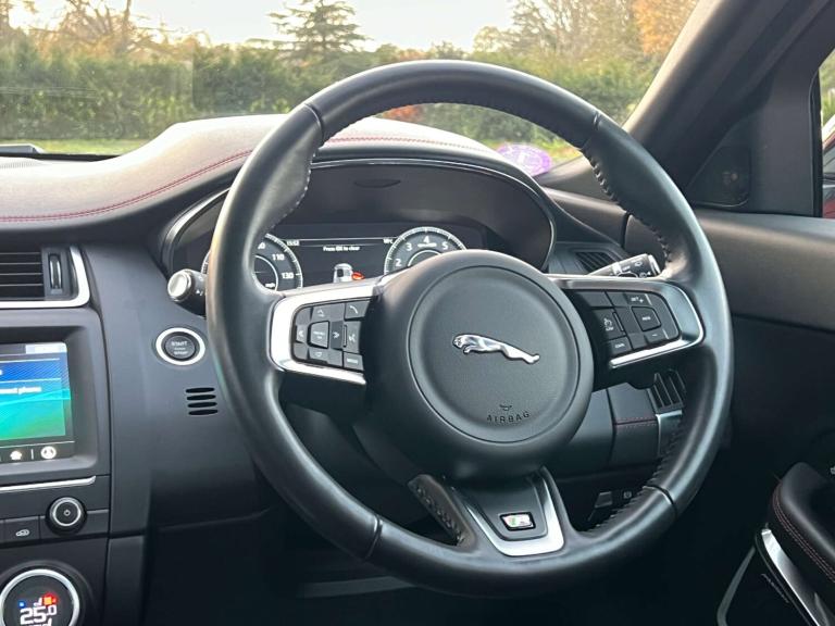 2020 Jaguar E-Pace 2.0 E-Pace Chequered Flag AWD Auto 4WD 5dr SUV Petrol Automatic