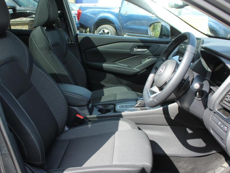 2023 Nissan Qashqai 1.3 DIG-T MHEV N-Connecta SUV 5dr Petrol Hybrid XTRON Euro