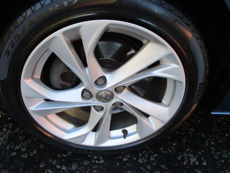 VAUXHALL ASTRA 1.6 CDTi SRi NAV DIESEL ESTATE 5 DOOR 2016