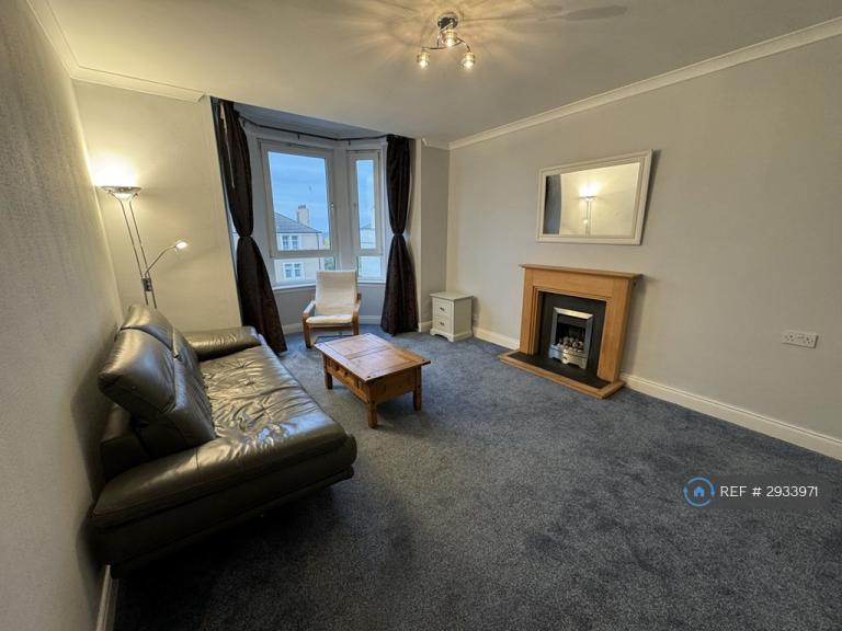 2 bedroom flat in Clepington Road, Dundee, DD3 (2 bed) (#2933971)