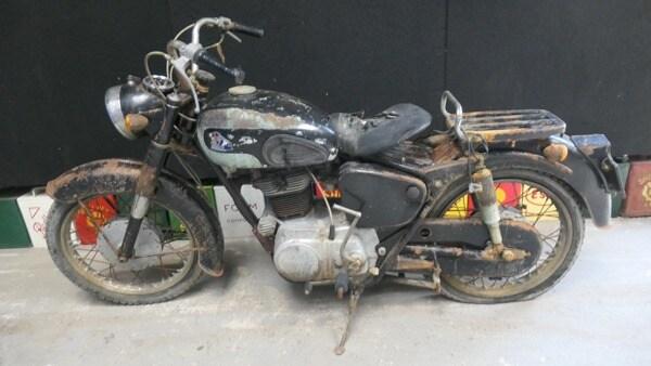 Meguro (Kawasaki) 250 SG, 16,055 klms, Original and complete for Restoration.