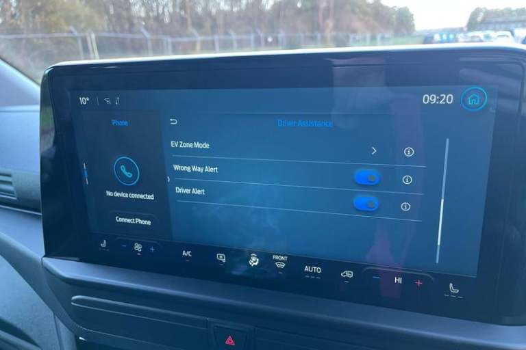 2025 Ford Transit Custom 320 Limited AUTO L2 LWB Double Cab In Van FWD 2.5 PHEV 232ps Low Roof Au...