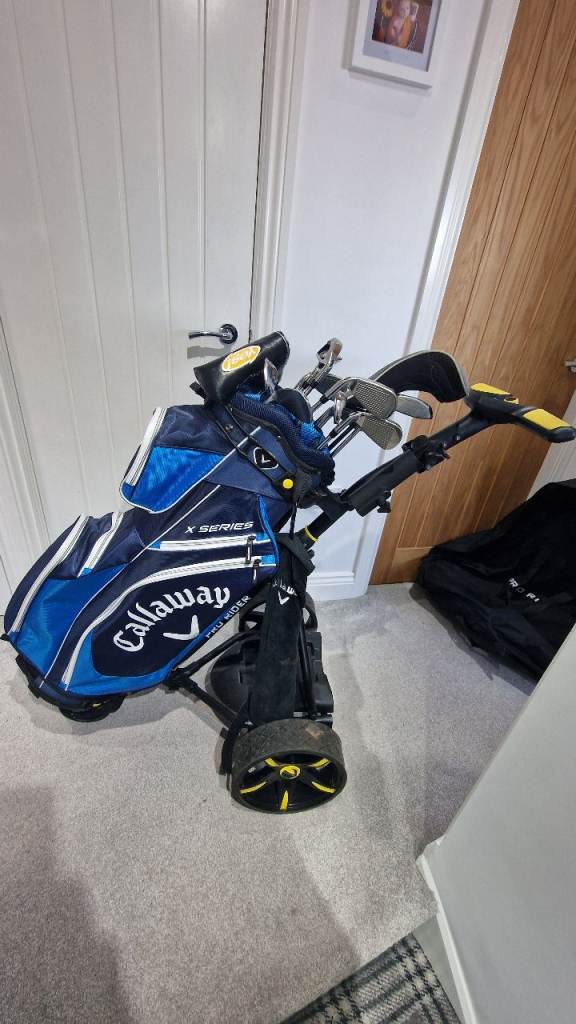 Callaway XR Steelhead irons 4,5,6,7,8,9,P. Golf setup 