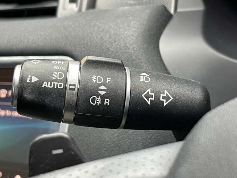 2018 Land Rover Range Rover Evoque 2.0 SD4 HSE Dynamic SUV 5dr Diesel Auto 4WD Euro 6 (s/s) (240 ...