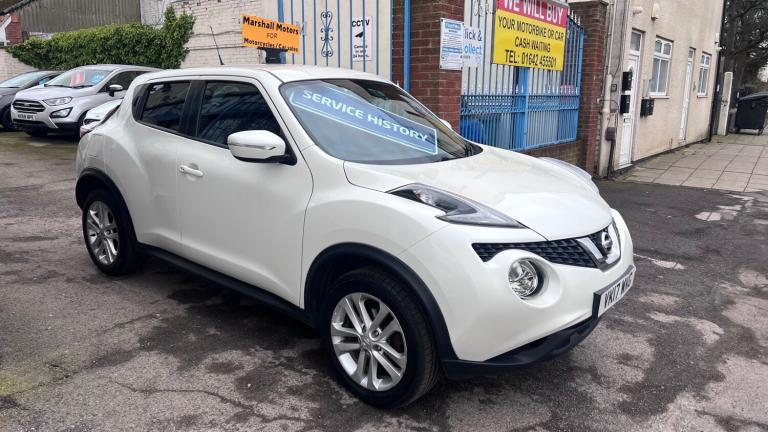 2017 Nissan Juke 1.5 dCi N-Connecta 5dr fsh 2 owners cambelt kit fitted nice car. HATCHBACK Diese...