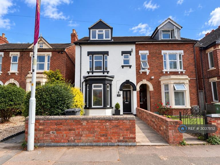 1 bedroom in Kingsholm Road, Gloucester, GL1 (#3037852)