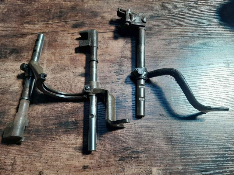 Landrover series gearbox forks OFFERS