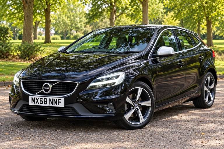 Volvo, V40, Hatchback, 2018, Manual, 1969 (cc), 5 doors