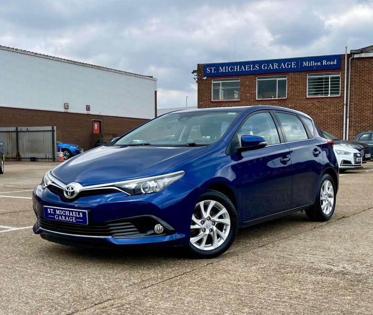 2018 Toyota Auris 1.2 Auris Icon Tech VVT-i 5dr Hatchback Petrol Manual