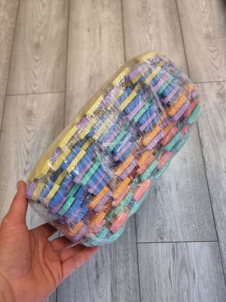 Travel cot for baby/toddler