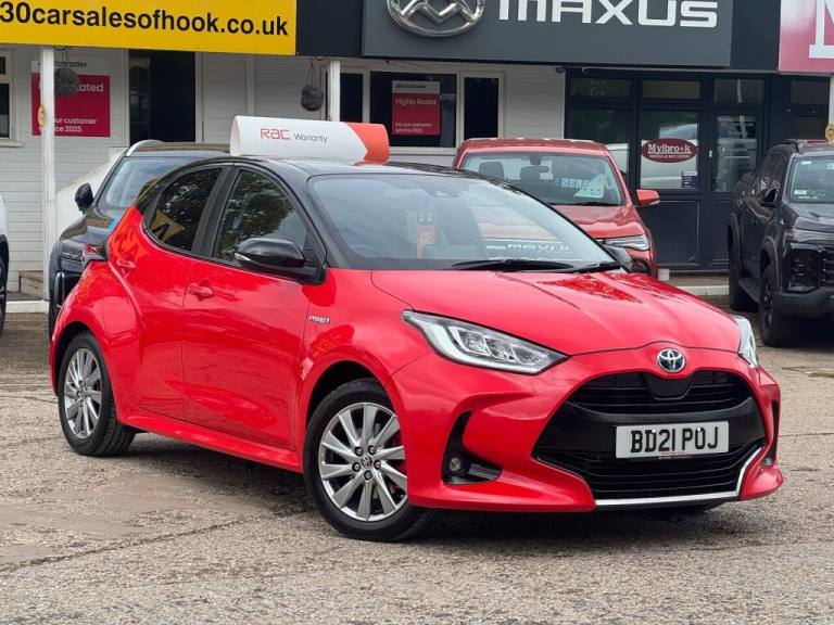 2021 Toyota Yaris 1.5 VVT-h Launch Edition E-CVT Euro 6 (s/s) 5dr Hatchback PETROL/ELECTRIC Autom...