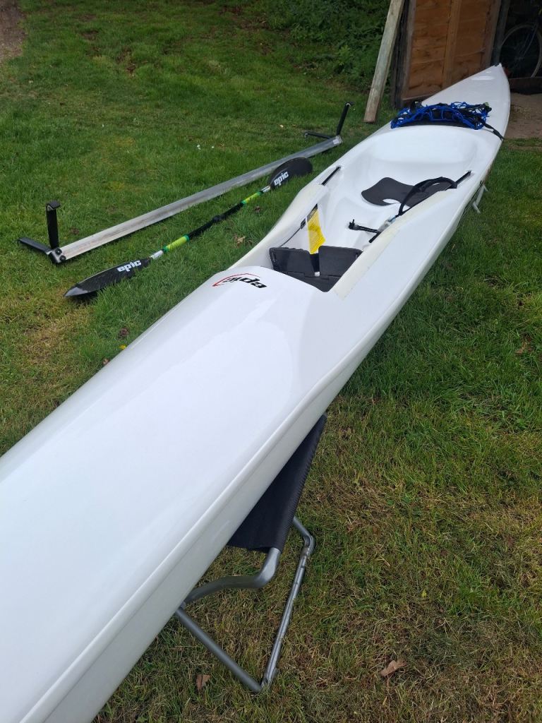Surfski Epic Kayaks V8 Carbon paddle