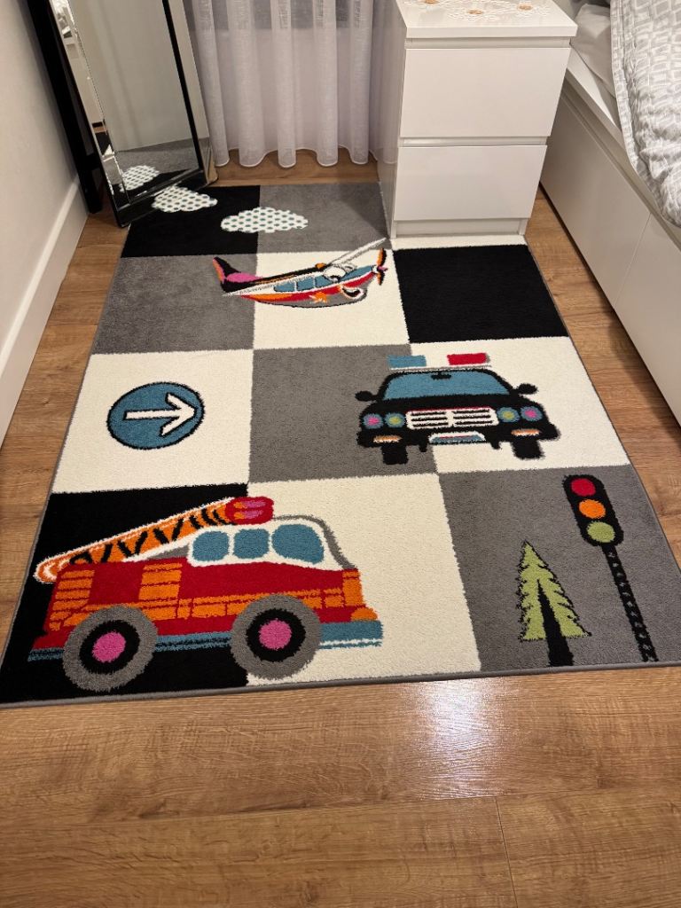 Kids Playroom Carpet - Like New Condition