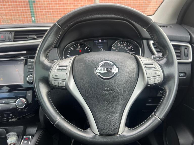 2015 Nissan Qashqai 1.6 dCi N-Tec+ 5dr HATCHBACK DIESEL Manual