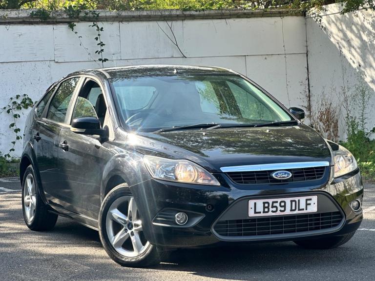 2010 Ford Focus 1.6 Zetec 5dr HATCHBACK Petrol Manual